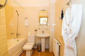 Odessa-mama Hotel 3*