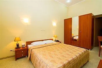 Hotel Odessa-mama 3*