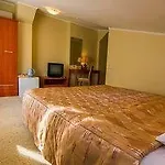 Odessa-mama Hotel Odessa